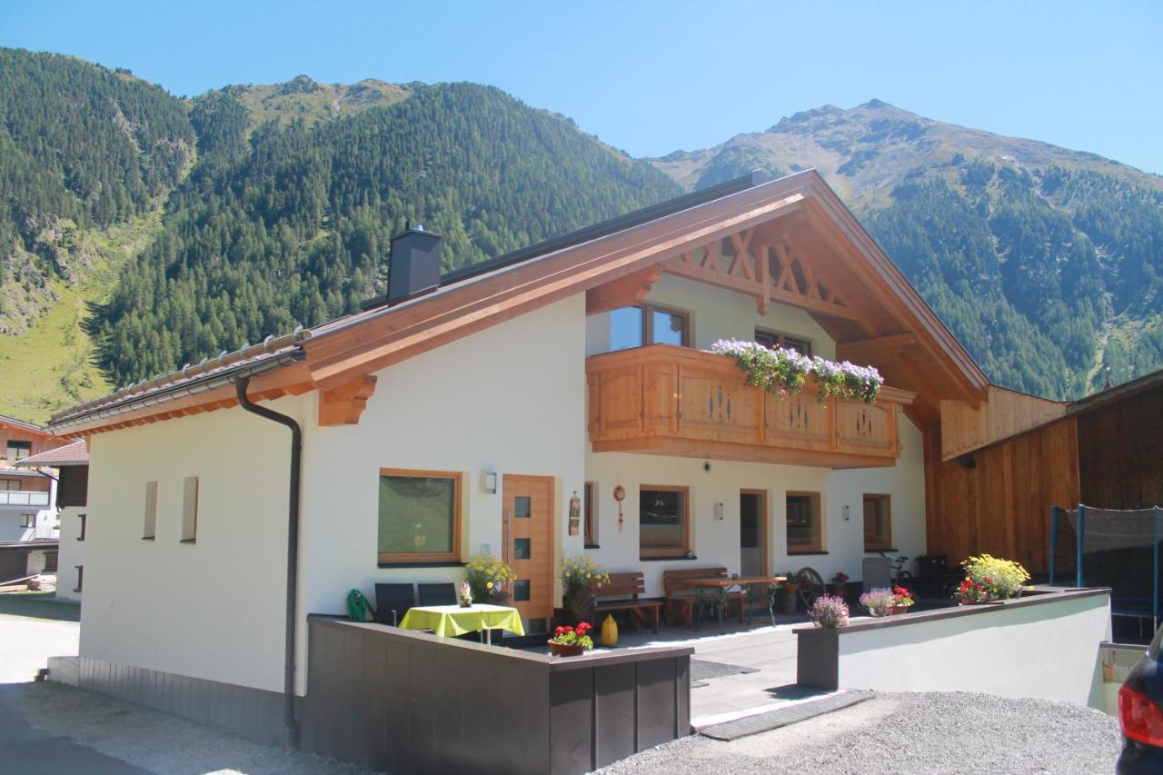 Haus Sennhof Lägenhet Umhausen Exteriör bild