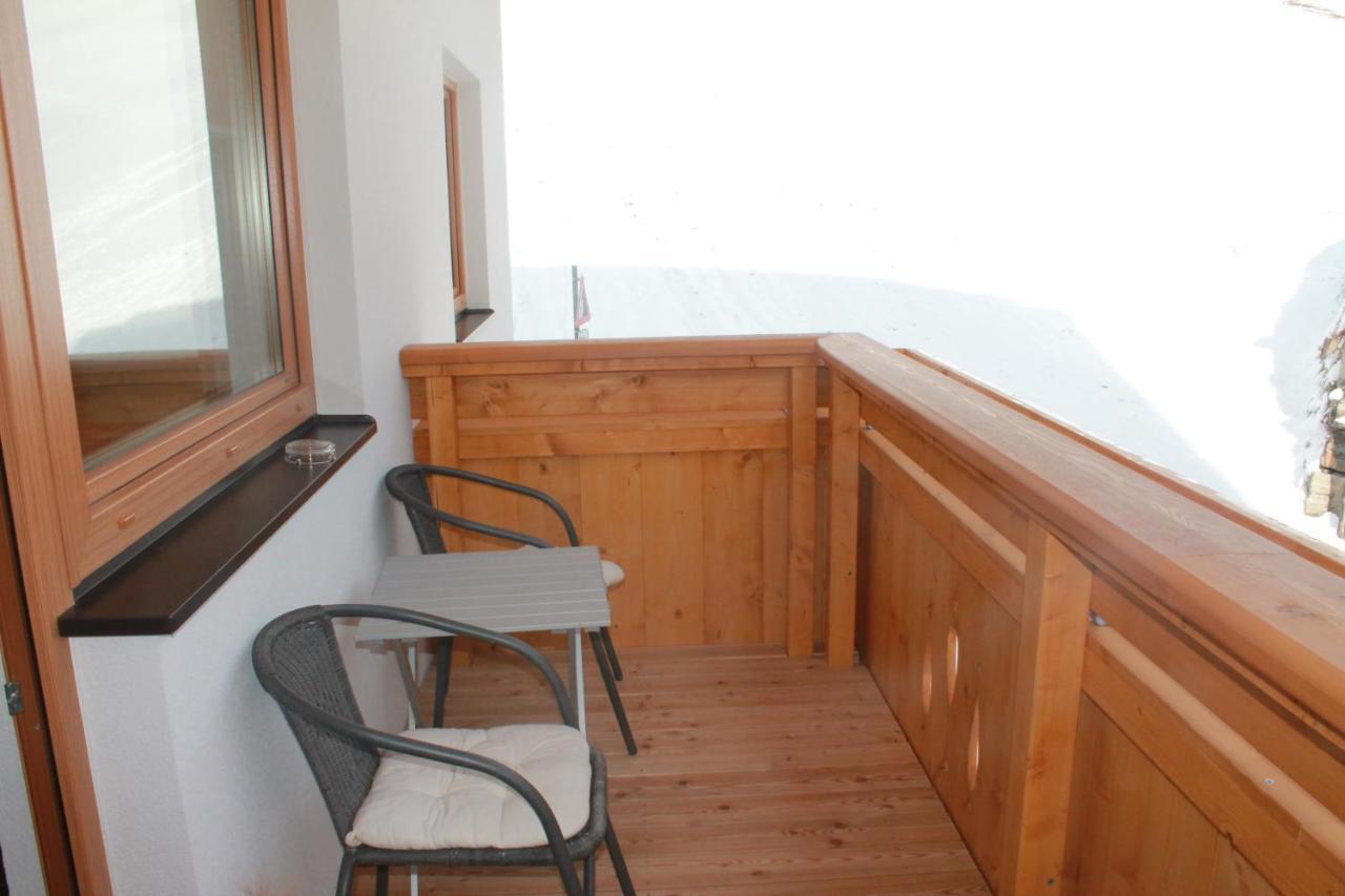 Haus Sennhof Lägenhet Umhausen Exteriör bild